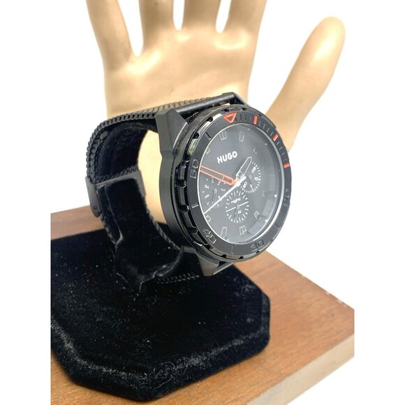 Hugo Boss Men's Watch 1530289 Quartz Black Dial Mesh Stainless Steel 44mm - Picture 13 of 13